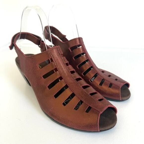 Munro Shoes - Munro American Sandals Red Bronze 10SS Leather Slingback Peep Toe Comfort Heels
